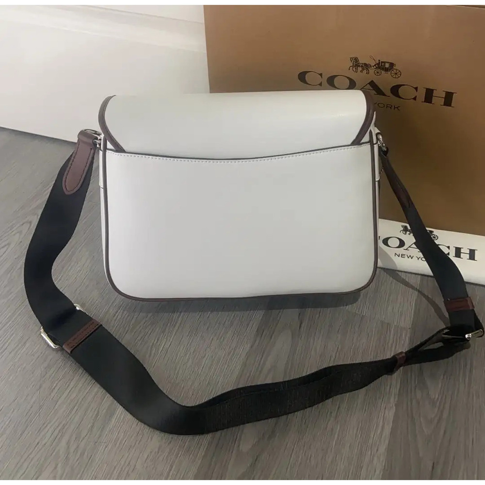 Coach crossbody bag - Picture 3 of 7
